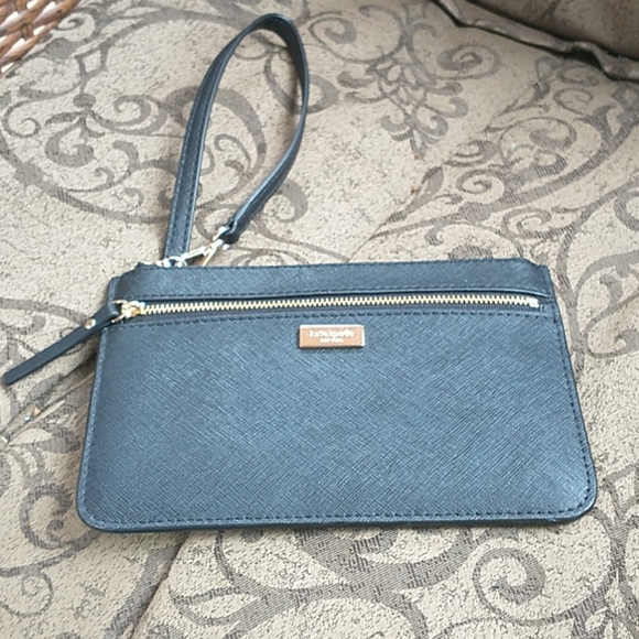 NWOT ♠️ KATE SPADE ♠️ Wristlet